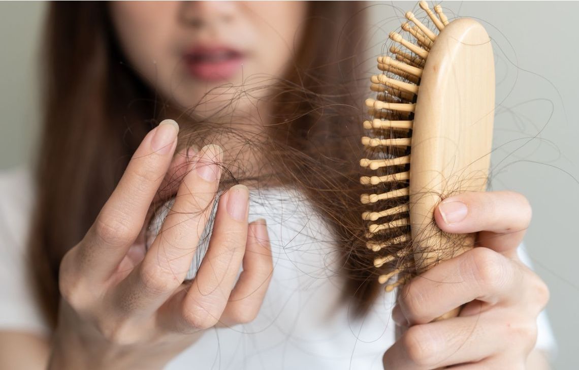 Lutter contre la chute des cheveux : des solutions disponibles en pharmacie